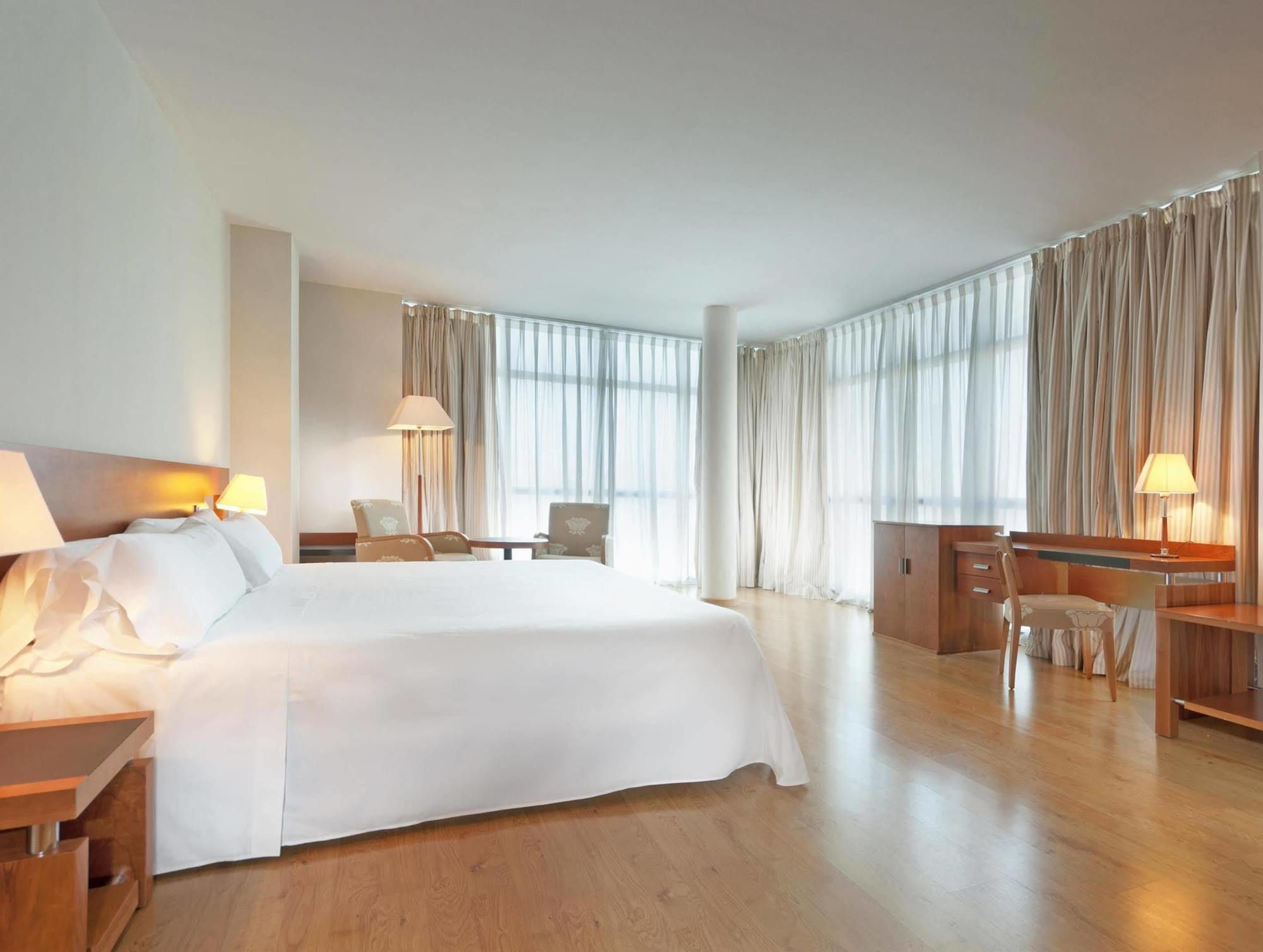 Vertice Indalo Hotel 4*